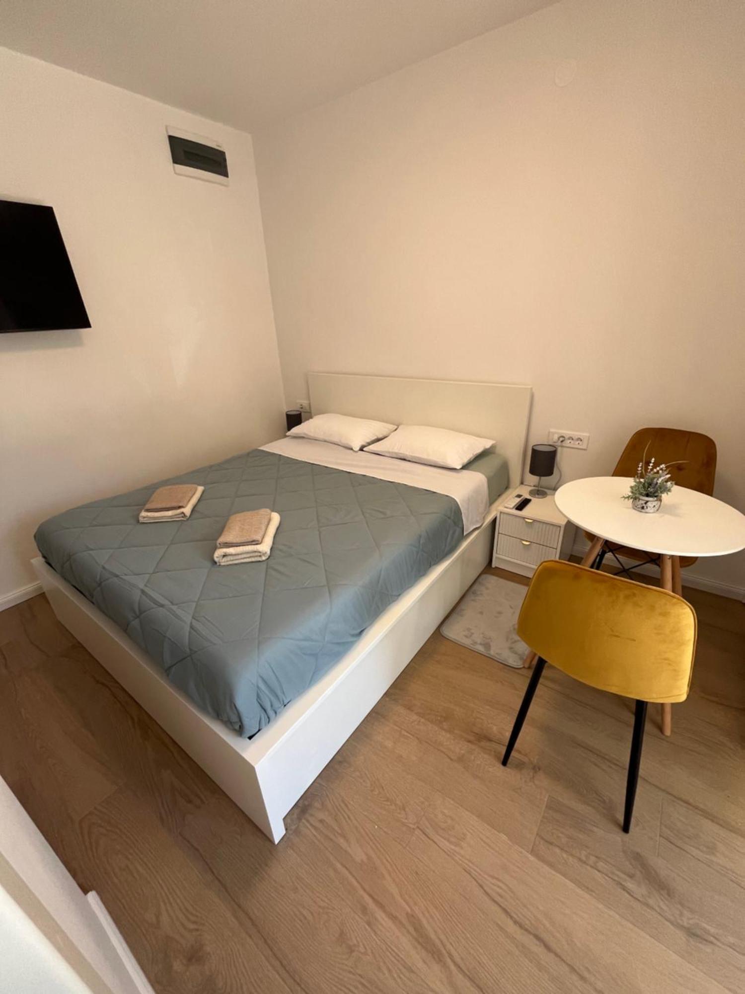 Green Oasis For Two, 30 Meters From Sea Zadar Exterior foto