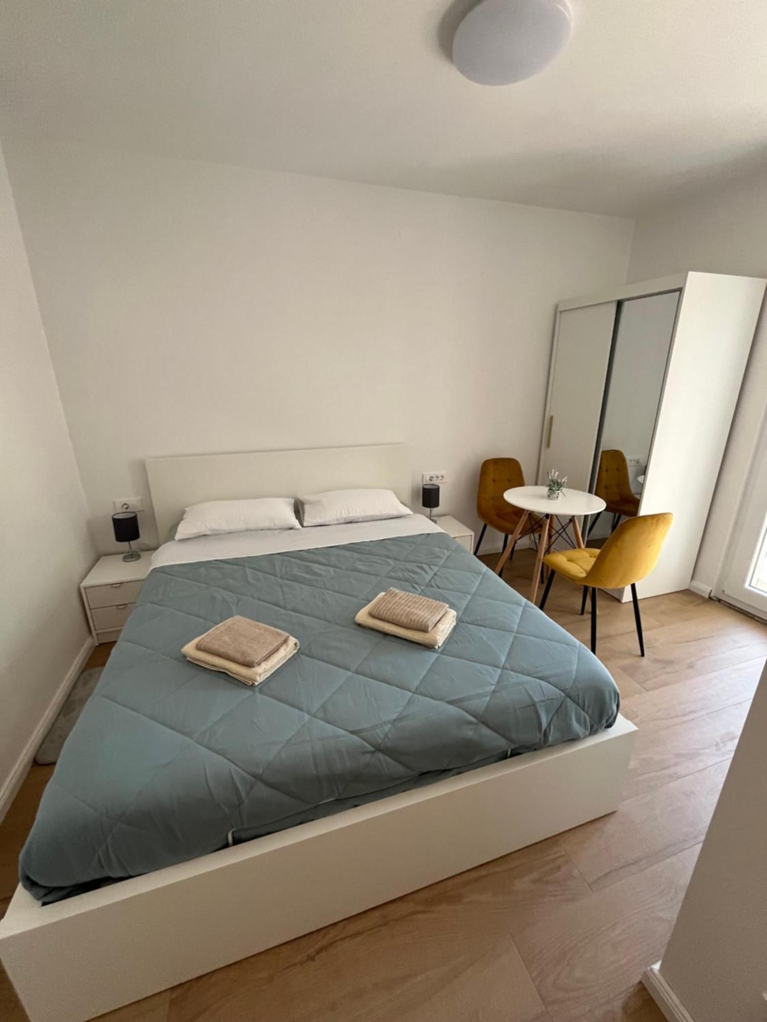 Green Oasis For Two, 30 Meters From Sea Zadar Exterior foto
